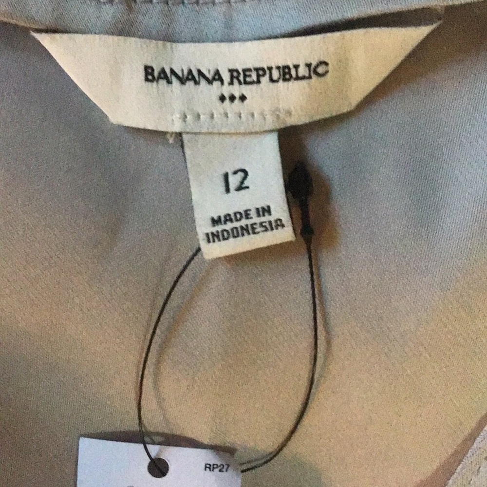 Banana Republic Silky Seamed Slit Blouse, Silver, Size 12